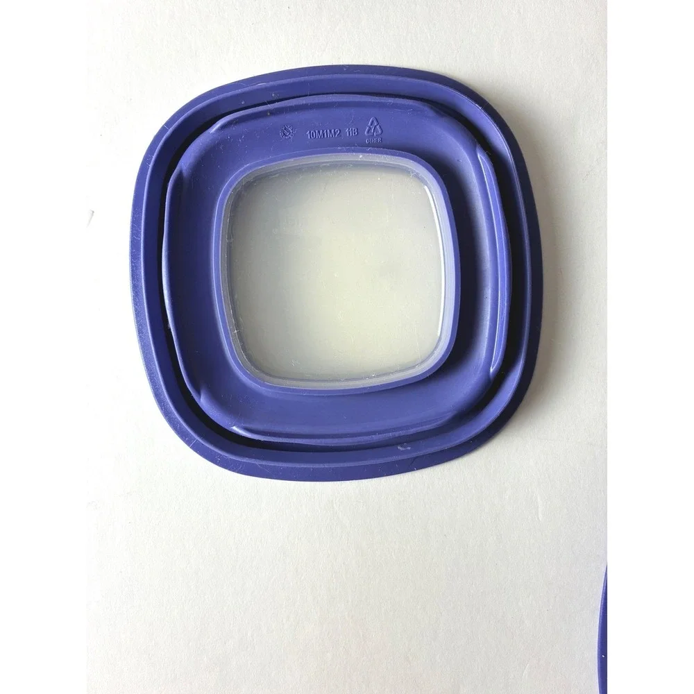 READ Rubbermaid‎ Blue Square Replacement Lids Food Storage Container Lid Lot